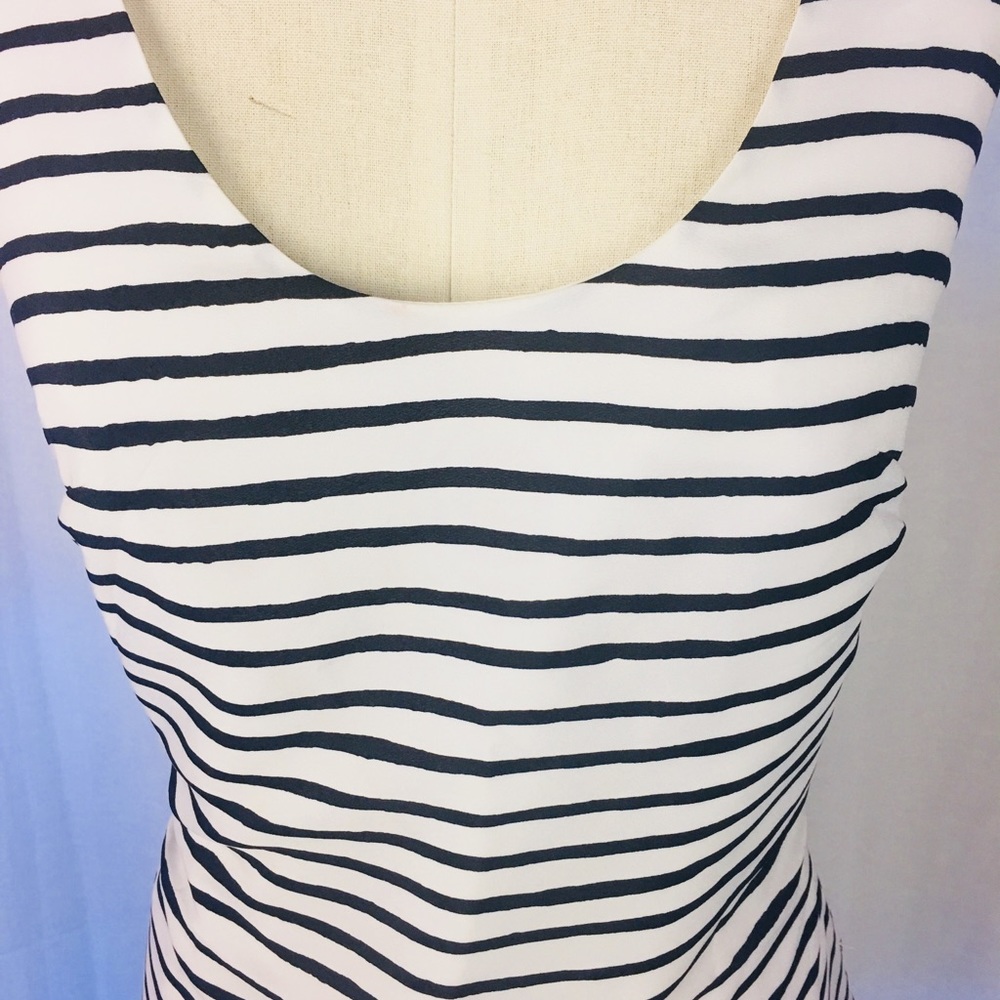 Beautiful J.crew Striped dress🥰 - Picture 2 of 4